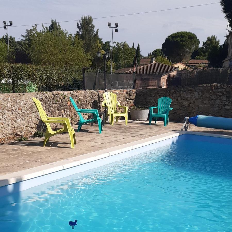 La Médéenne Alairac Esterno foto